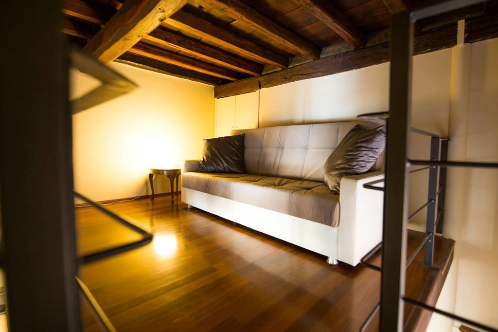 Magia A Campo De' Fiori Apartment โรม ภายนอก รูปภาพ
